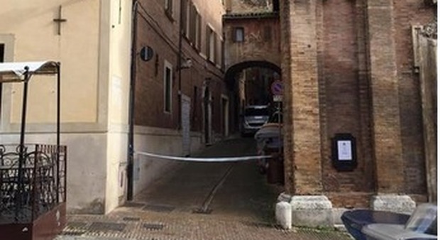 Urbino, coppia morta per monossido di carbonio: uccisi dalla ... - Il Messaggero