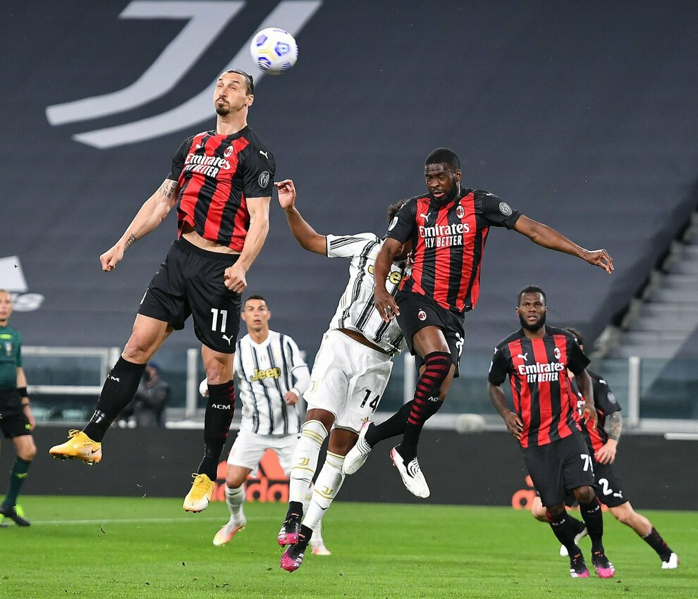 Juventus-Milan 0-3: Pirlo sprofonda, Pioli trionfa. Allo Stadium è dominio  rossonero