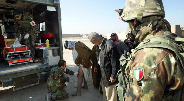 Taglio ai contingenti italiani all'estero: meno 100 soldati in Afghanistan e 50 a Mosul