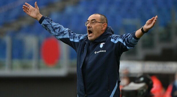 Maurizio Sarri (63) è alla prima stagione da tecnico della Lazio