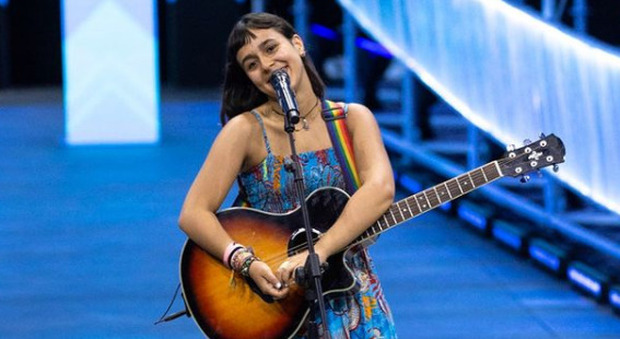 X Factor, la sedicenne Raffaella Scagliola è la prima ad esibirsi: 4 sì dei giudici