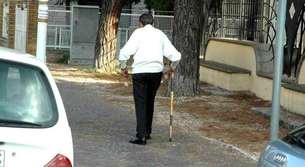 Pensioni di invalidità civile, aumento a 651 euro dal 1 novembre