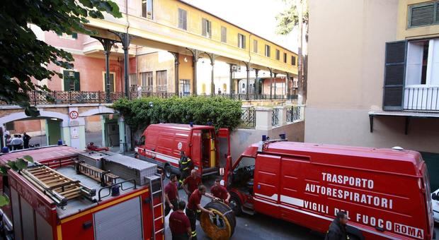 Roma, incendio al Policlinico Umberto I: evacuati due piani di Chirurgia