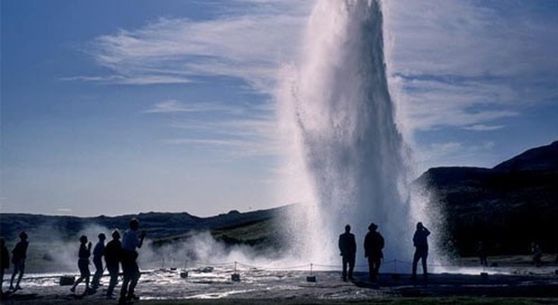 Islanda: tanti, troppi turisti. Nel mirino del governo il portale Airbnb