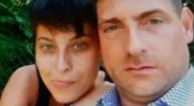 Coppia scomparsa a Piacenza, indagini per sequestro di persona. «Lui era invaghito di lei»