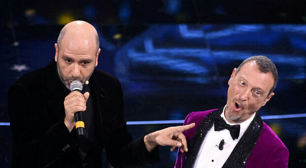 Sanremo 2023, Amadeus ha convinto Checco Zalone: il comico sarà (ancora) al Festival