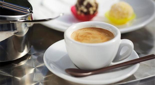 Bere caffè “fa scudo” contro la sindrome metabolica