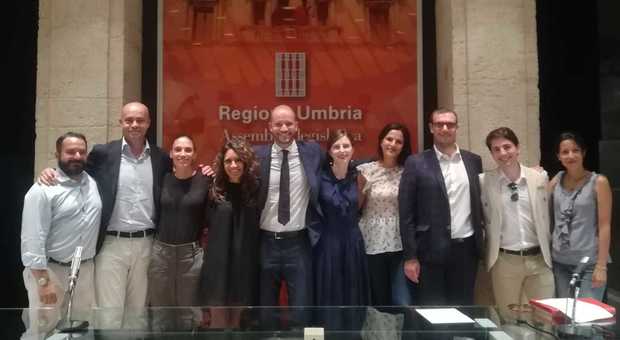 Il direttivo Aiga Perugia, al centro il presidente Ciglioni