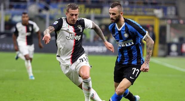 Juve-Inter domenica sera. Marotta: «Porte chiuse unica via per concludere il campionato»