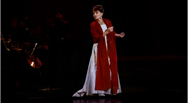 Opera, la divina Callas incanta ancora Parigi in veste di ologramma