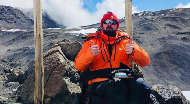 Martin Hibbert, dall attentato di Manchester all impresa no limits: in sedia a rotelle sul Kilimanjaro