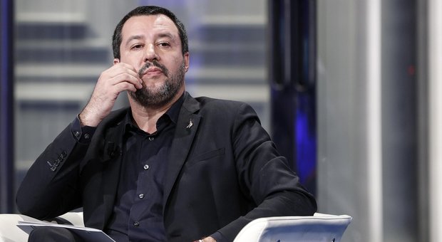 Migranti, e Salvini minacciò la crisi: «Vi siete piegati a Bruxelles»
