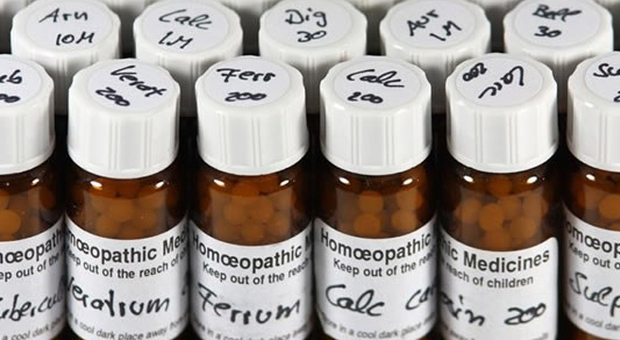 "I farmaci omeopatici non funzionano": in America ora è obbligatorio scriverlo sulle etichette