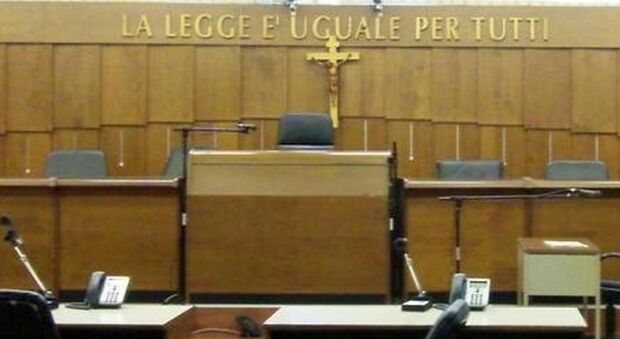 Roma, tormenta la ex suocera: va a processo per stalking