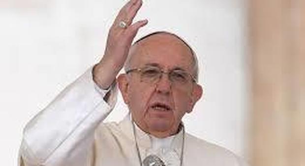 Papa Francesco: al mondo serve fare rete e non leadership autoritarie e sorde