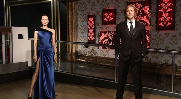 Le statue di cera di Angelina Jolie e Brad Pitt da Madame Tussauds prima della notizia dell'imminente divorzio dei due divi (foto PA)