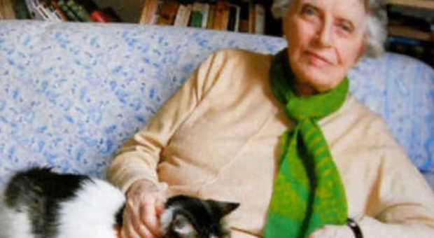 Addio a Topazia Alliata, madre della scrittrice Dacia Maraini: aveva 102 anni