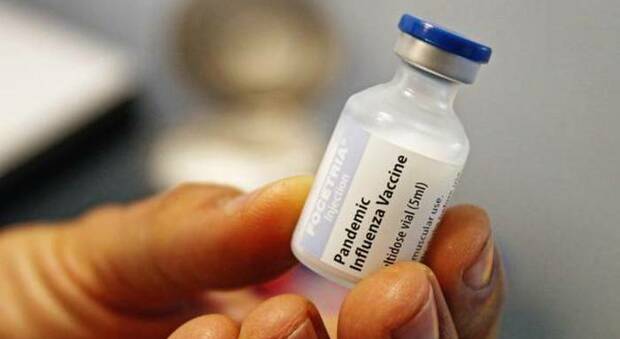 Vaccino anti influenzale, il censimento del governo: cerchiamo scorte in Europa