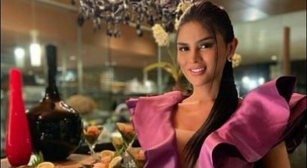 Fuschia Anne Ravena, è filippina la trans più bella del mondo: chi è la vincitrice di Miss International Queen 2022
