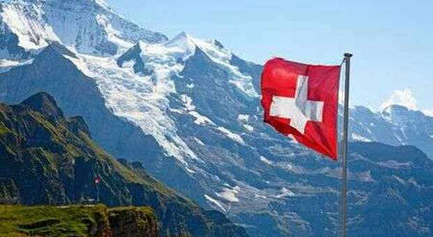 La Svizzera approva il salario minimo più alto al mondo: «Non si può vivere con meno di 3500 euro al mese»