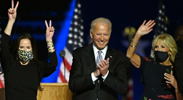 Biden, la moglie Jill e la figlia Ashely sanzionate: niente ingresso in Russia. «Colpa della loro linea russofobica»