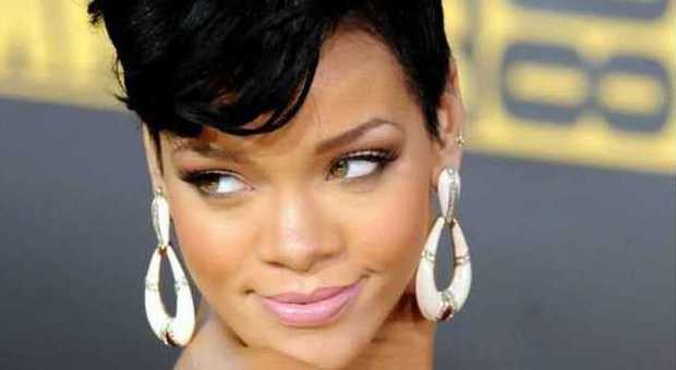 ​Rihanna regina del pop, in copertina di Vogue per la terza volta