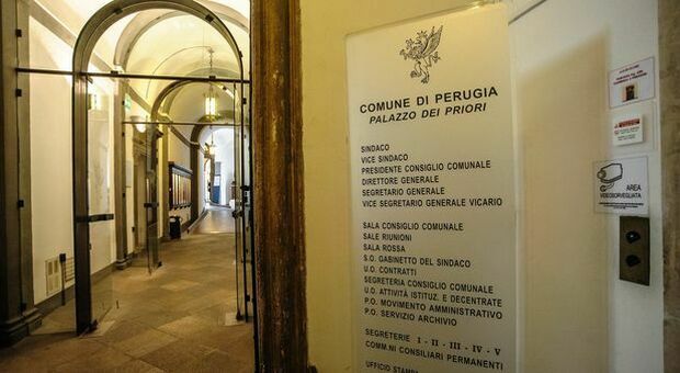 L'entrata degli uffici del Comune di Perugia