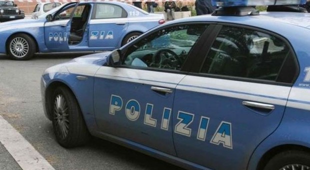 Roma, arrestata giovane coppia di rapinatori seriali: colpivano sempre a Monteverde
