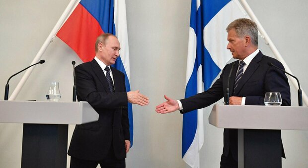 Putin fa crollare la storica neutralità di Svezia e Finlandia: il boomerang per lo zar