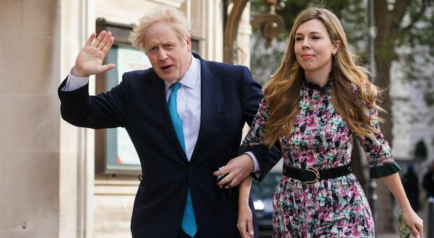 Paura per Boris Johnson, positiva la figlia di sei mesi. Dall'Inghilterra: «Brutto contagio, ora sta meglio»