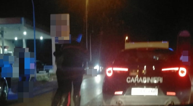 Foligno, due minorenni in sella ad un motocross risultato rubato investono carabiniere: denunciati. Il militare è in prognosi riservata e non in pericolo di vita