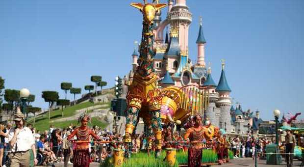 Disneyland Paris si veste dei colori d Africa con il Festival del Re Leone e della Giungla