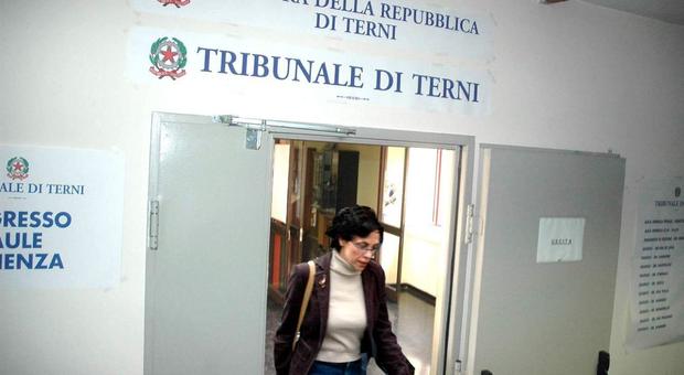 Truffa ai malati, concessi gli arresti domiciliari a De Silvestri e Grasso