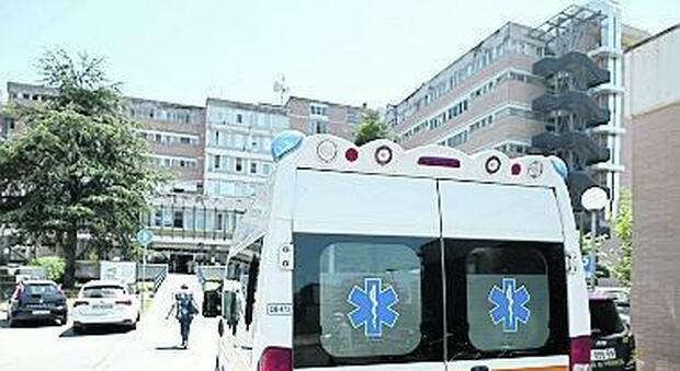 Ferie da smaltire, le ambulanze dell'Ares 118 restano ferme