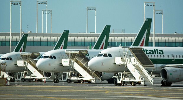 Alitalia, il cda è allargato: la nuova compagnia ora può decollare