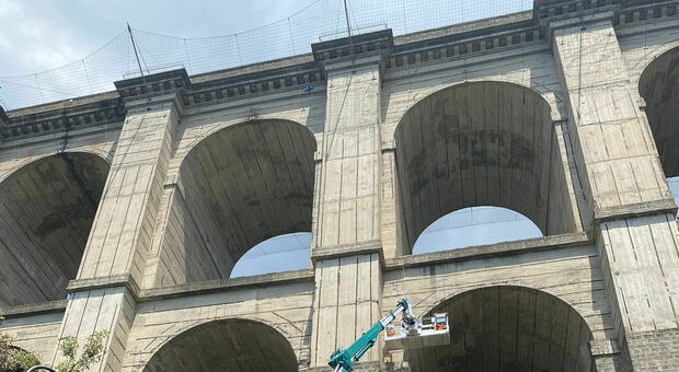 Ariccia, lavori sul ponte: un plexiglass anti-suicidi