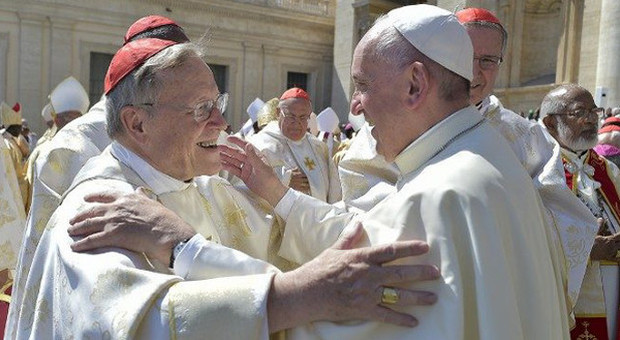 Papa Francesco, il cardinale Kasper: il pontefice vuole controllare la sua successione