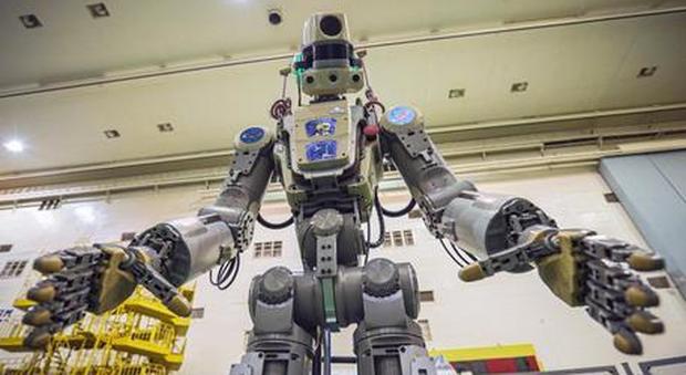 Onu, il robot della pace parla contro i killer robot: le armi intelligenti e autonome del futuro