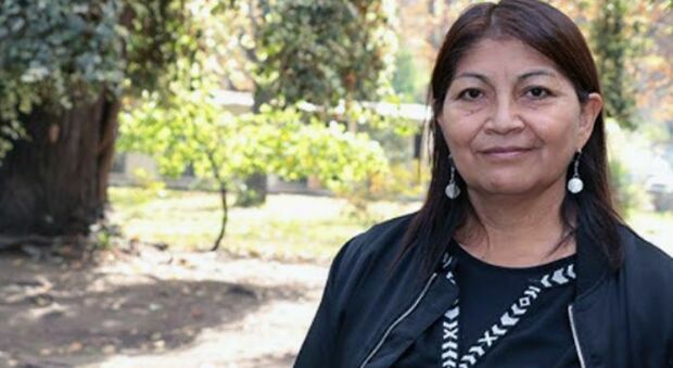 Cile, una Costituente nel segno delle donne: alla guida l'indigena mapuche Elisa Loncòn