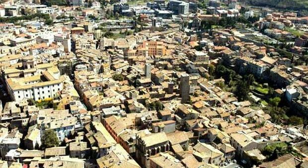 Casa a Viterbo e provincia, quotazioni in rialzo: corrono i costi degli affitti