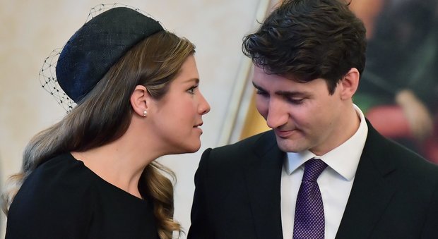Il premier canadese Trudeau e la moglie Sophie, la coppia del momento: tutti pazzi per loro