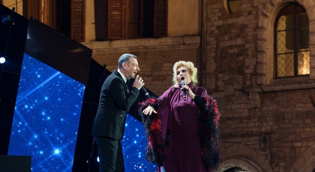 Sanremo 2023, Iva Zanicchi lancia un appello ad Amadeus: "Portami come ospite"