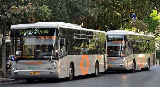 Atac, la beffa dei bus israeliani promessi e fermi in garage