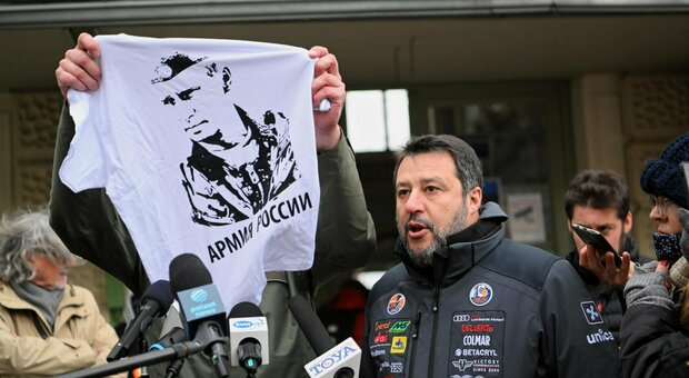 Tutte le volte che Salvini si è schierato con Putin: le ragioni della contestazione in Polonia