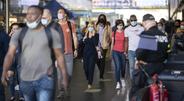 Coronavirus, a Roma dal 3 giugno controlli in stazioni e aeroporti. Cinque nuovi casi, 7 nel Lazio