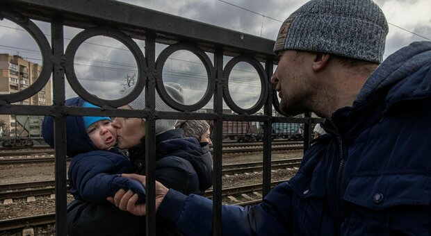 Ucraina, il Paese dei padri rubati. «Ma non sempre i figli accettano la separazione»