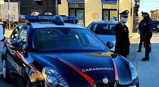 Solo e in difficoltà economica, minaccia di farla finita: 28enne salvato dai carabinieri