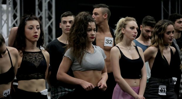 Il GayVillage sceglie il suo nuovo corpo di ballo: acrobati e danzatori alle audizioni