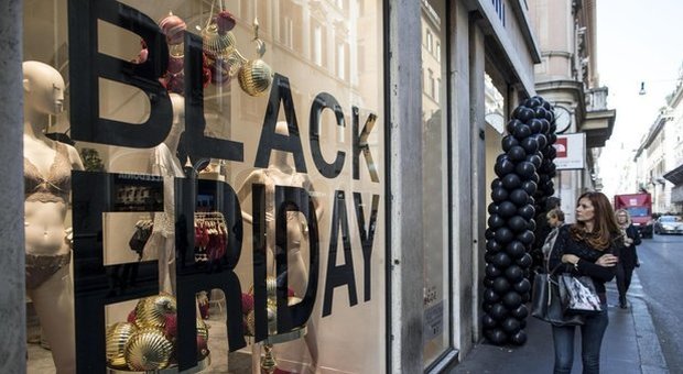 Black Friday, da Zalando ad Asos: ecco tutte le offerte e gli sconti su abbigliamento e moda