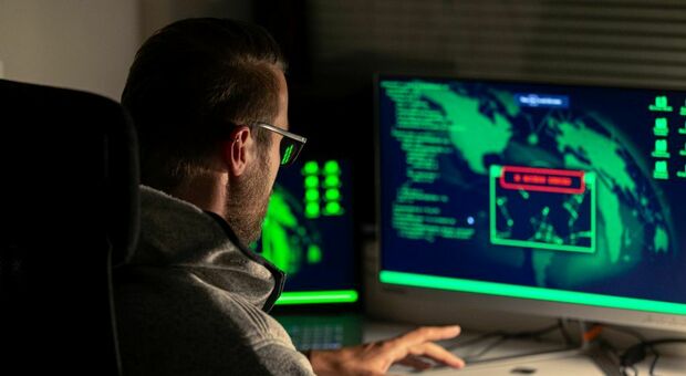 Attacco hacker in diverse decine di sistemi nazionali, l'allarme dell'Agenzia per la cybersicurezza